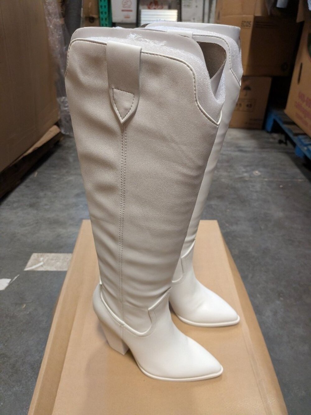 Steve Madden Womens Tessy Leather Cowboy, Western Boots White 5.5